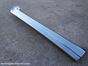 1968 Ford Falconpost molding trim