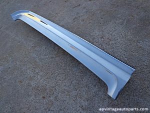 1968 Ford Falcon post molding trim