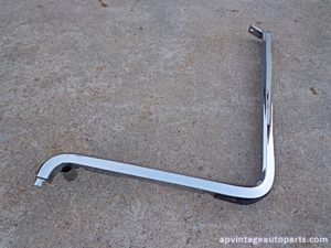 1969 Lincoln Continental 4 dr fender lower trim