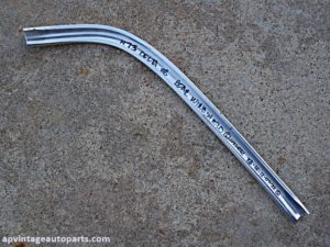 1973 Oldsmobile Delta 88 rear window trim molding