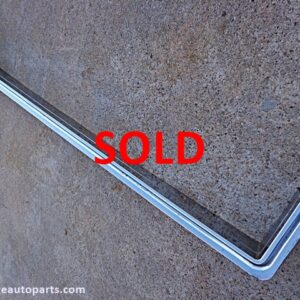 1973 Oldsmobile Delta 88 grille molding