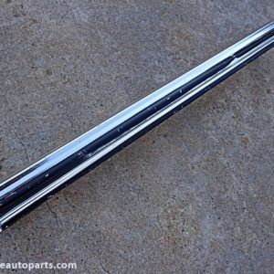 1975 Ford Gran Torino tail panel molding