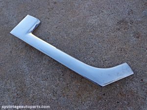 1959 Ford Fairlane window molding trim