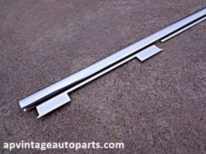 1964 Ford truck F100 interior door panel lower molding