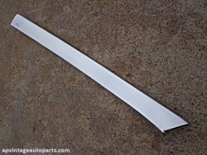 1966 Chevrolet Impala 4 dr HT interior trim molding garnish