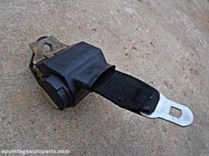 1973 Chevrolet Buick rear seat belt OEM original