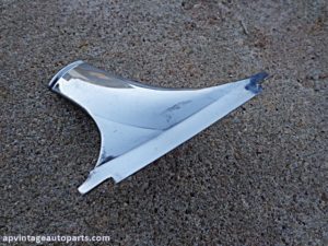 1952 Ford Customline exterior trim molding