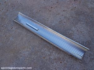 1960 Cadillac rear tail panel grille