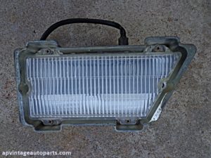 1976 Oldsmobile 98 Regency fender cornering lamp light