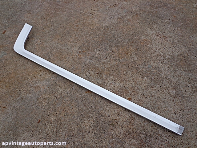 thumbnail image 2 of 1965–1972 Impala SS Rear & Front Windshield Molding Trim Reveal Clips – GM OEM Fit 2 of 5