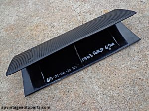 1963 Ford Galaxie 500 dash trim molding