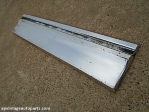 1967 Ford Galaxie 500 trim molding