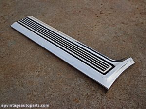 1967 Ford LTD Galaxie XL trim molding