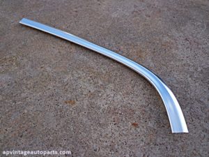 1973 Oldsmobile Delta 88 rear window trim