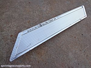 1961 Ford Thunderbird trim molding parts