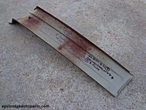 1965 1966 Chevrolet Impala interior molding