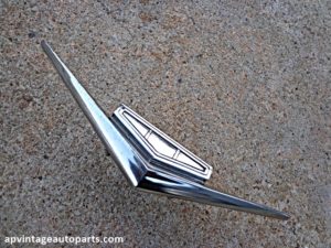 1962 Chevrolet Impala fender trim