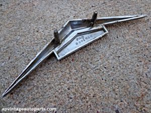 1962 Chevrolet Impala fender trim