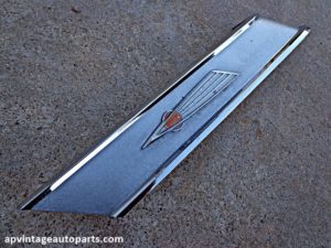 1962 Mercury Comet sedan trim molding