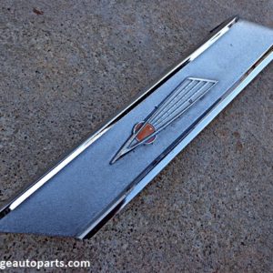 1962 Mercury Comet sedan trim molding