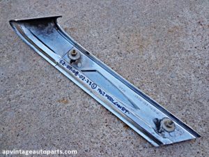 1962 Mercury Comet sedan trim molding