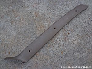 1962 Mercury Comet windshield molding