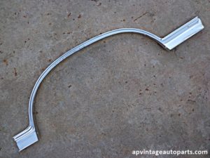 1967 Ford Galaxie 500 4 dr sedan fender trim molding