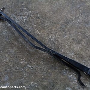 1977 Ford LTD Galaxie windshield wiper