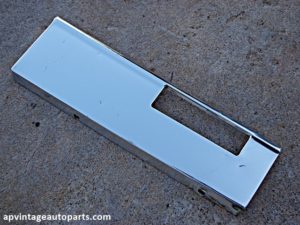 1981 Chevrolet Monte Carlo trim molding