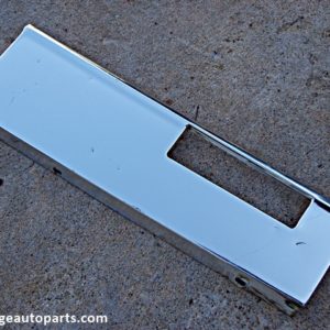 1981 Chevrolet Monte Carlo trim molding