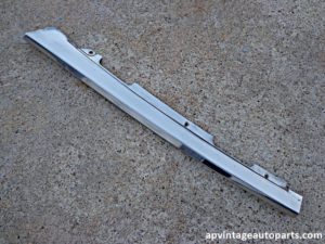 1967 1968 Ford Thunderbird exterior trim molding