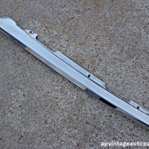 1967 1968 Ford Thunderbird exterior trim molding