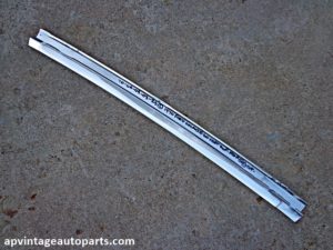 1970 Ford Galaxie 500 sportsroof rear window molding