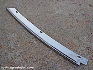 1971 Chevrolet Bel Air 4 dr trim molding