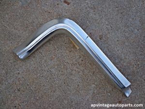 1971 Ford Galaxie Country Squire fender molding