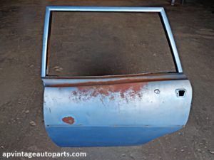 1971 Ford Torino station wagon doors