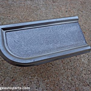 1973 Oldsmobile Custom Cruiser wagon molding