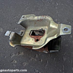 1976 Lincoln Continental Town Car door latch