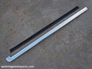 1978 1979 Chevy Monte Carlo windshield molding