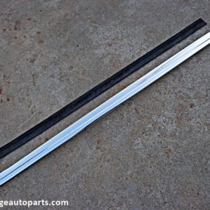 1978 1979 Chevy Monte Carlo windshield molding