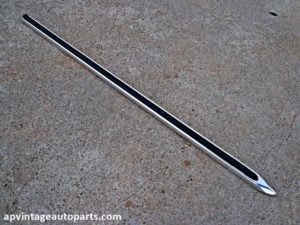 1977 Ford LTD fender body trim molding