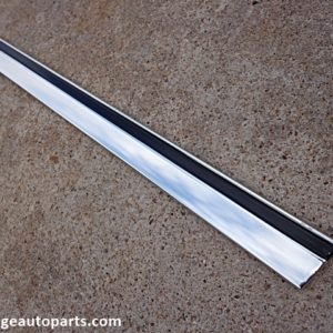 1972 Ford LTD body trim molding