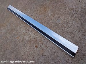 1972 Ford LTD body trim molding