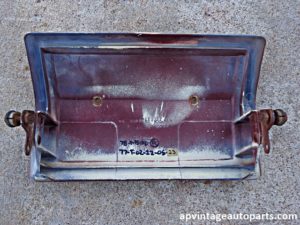 1978 Ford Thunderbird headlight