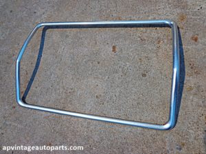 1979 Ford Thunderbird headlight molding