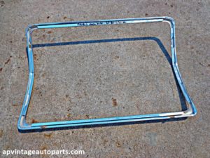 1979 Ford Thunderbird headlight molding