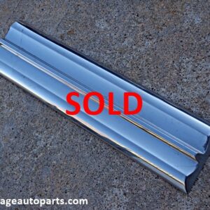 1959 Chevrolet Impala door molding