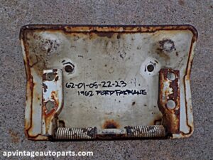 1962 Ford Fairlane gas door