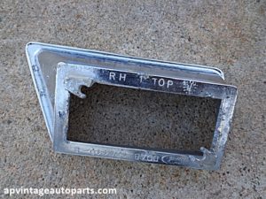 1970 Ford LTD Galaxie fender side marker