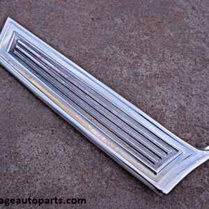 1973 Ford Gran Torino Sport trim moldings